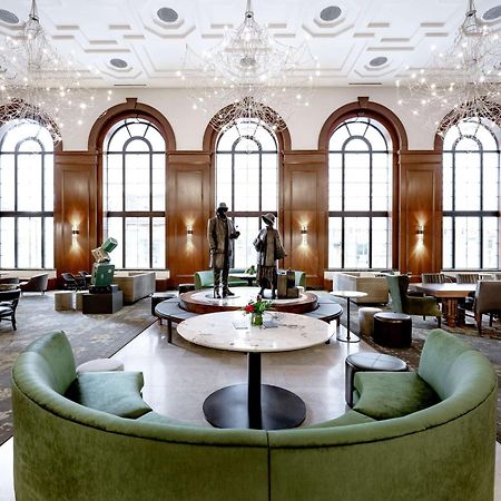 Hotel Fort Des Moines, Curio Collection By Hilton Exteriör bild