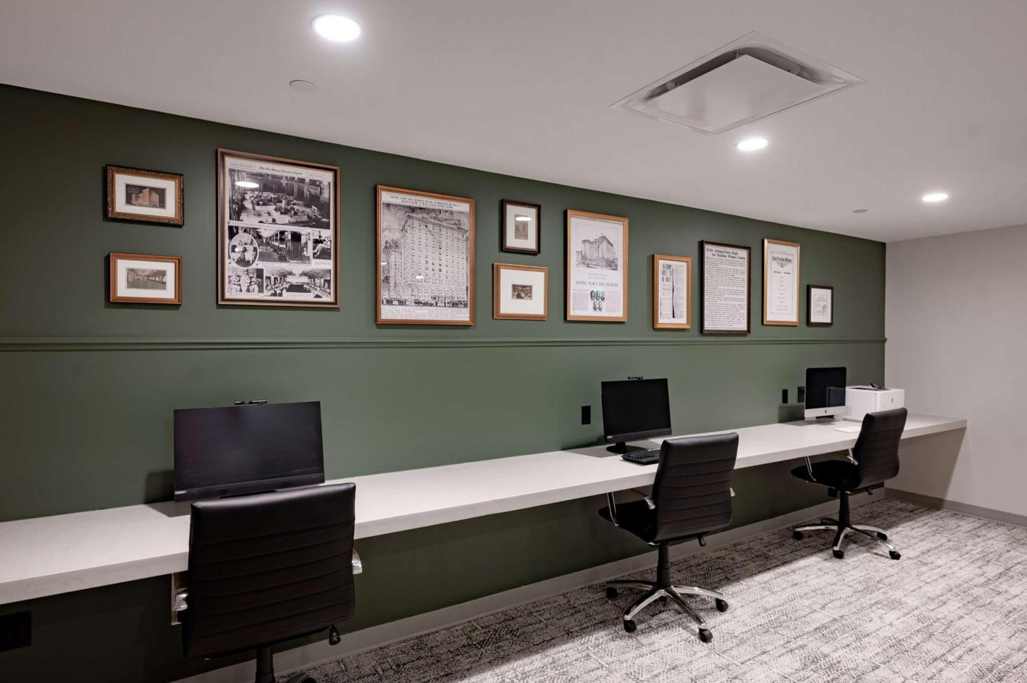 Hotel Fort Des Moines, Curio Collection By Hilton Exteriör bild