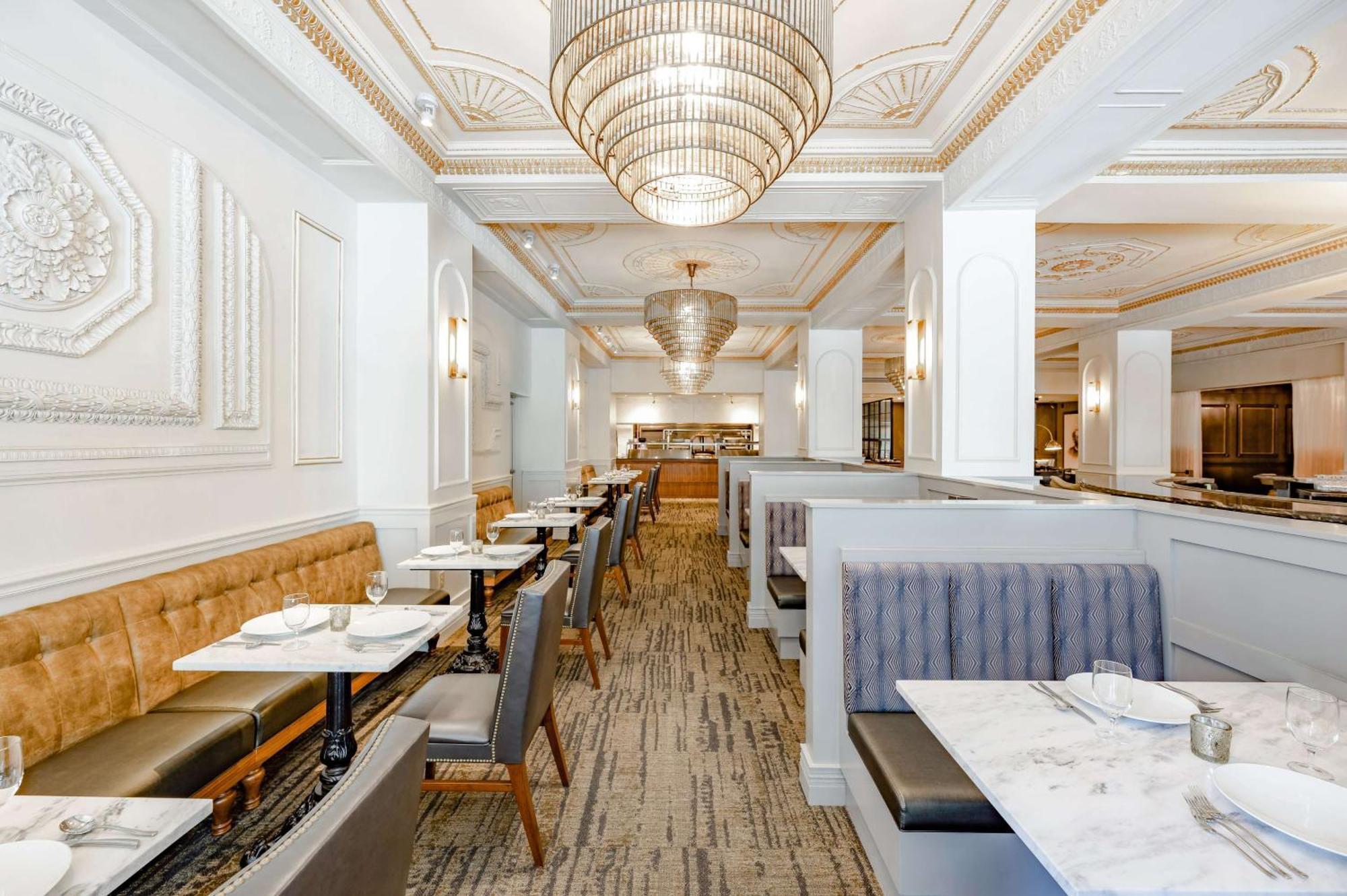 Hotel Fort Des Moines, Curio Collection By Hilton Exteriör bild