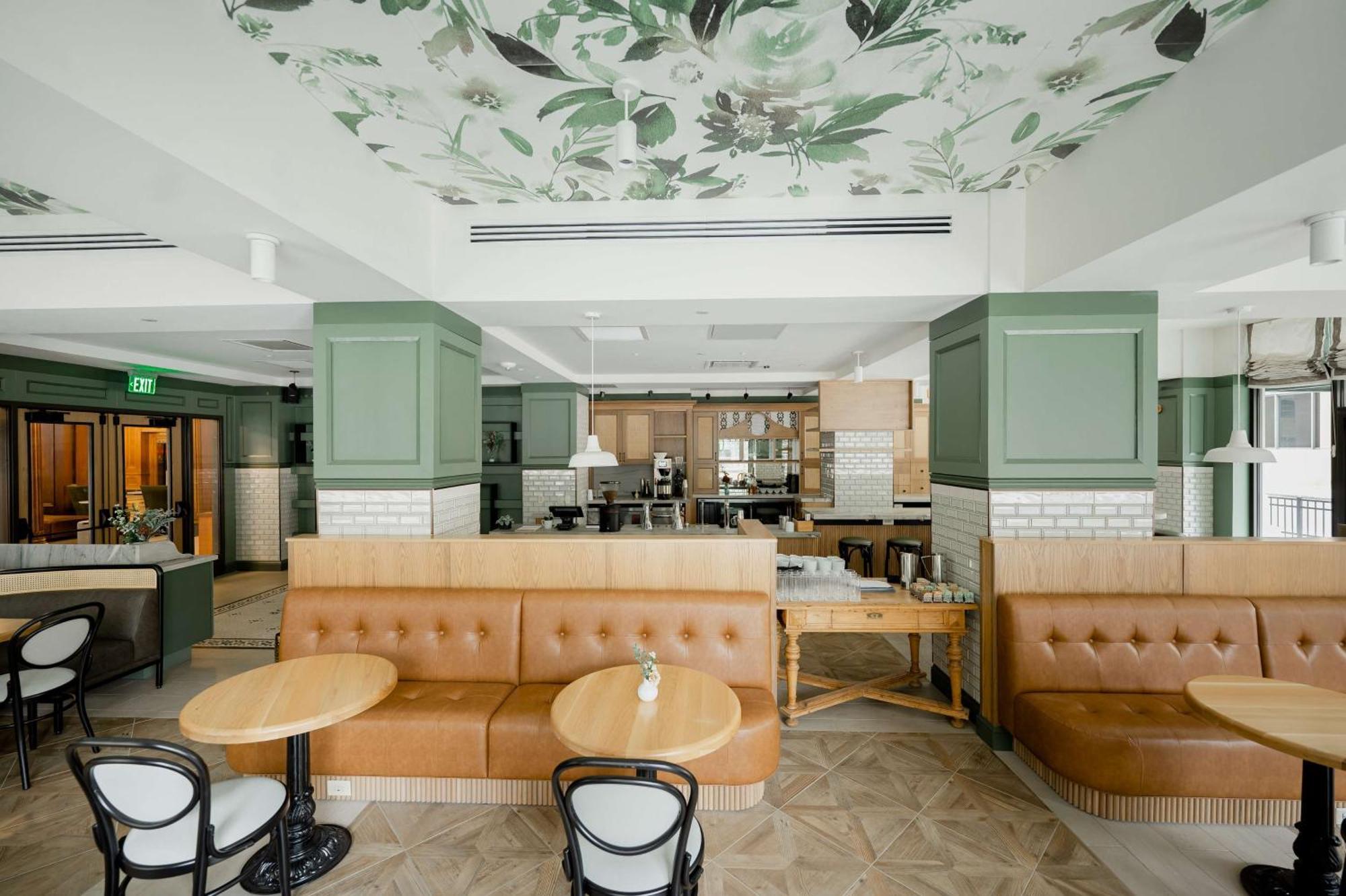 Hotel Fort Des Moines, Curio Collection By Hilton Exteriör bild