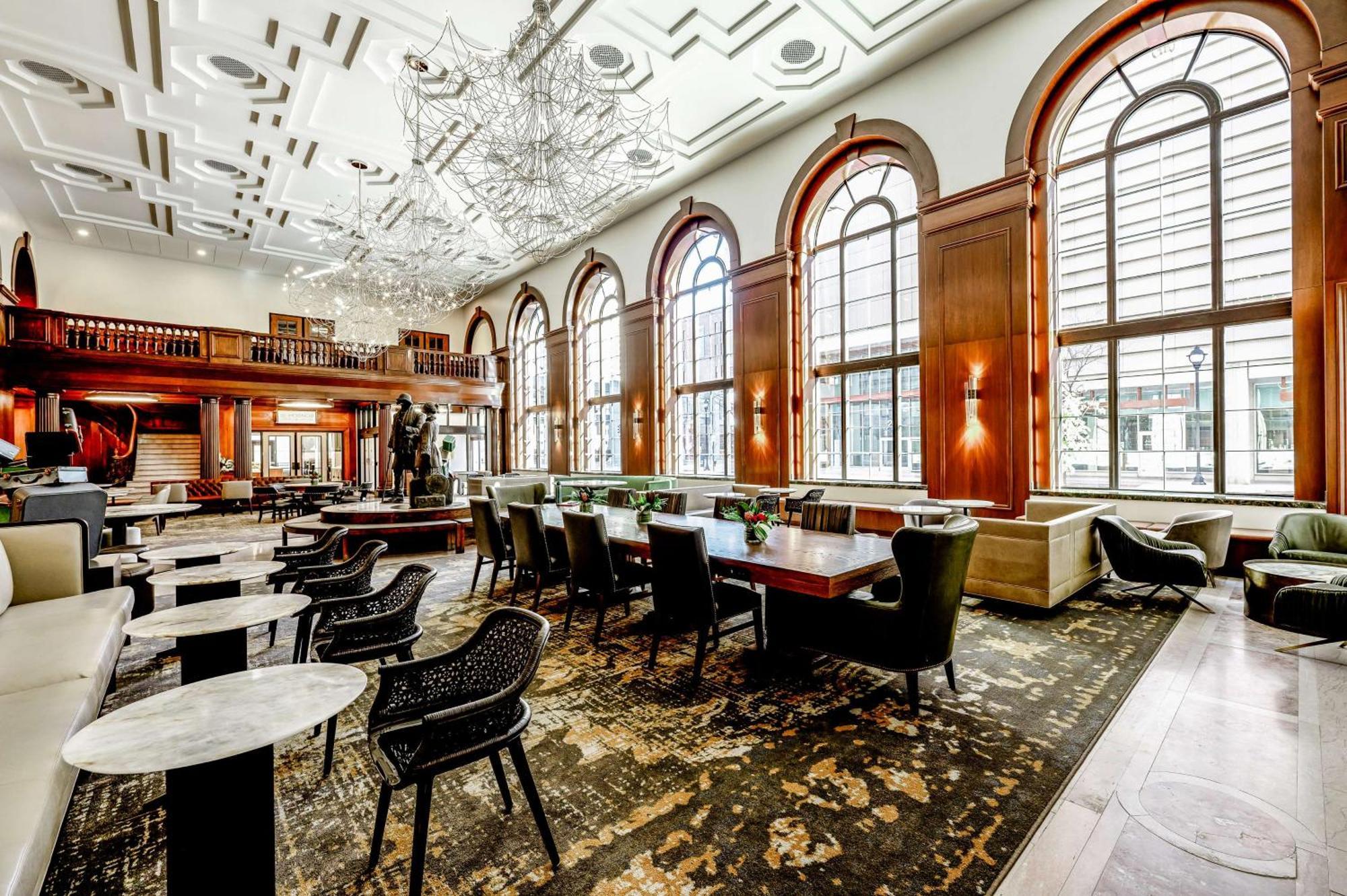 Hotel Fort Des Moines, Curio Collection By Hilton Exteriör bild